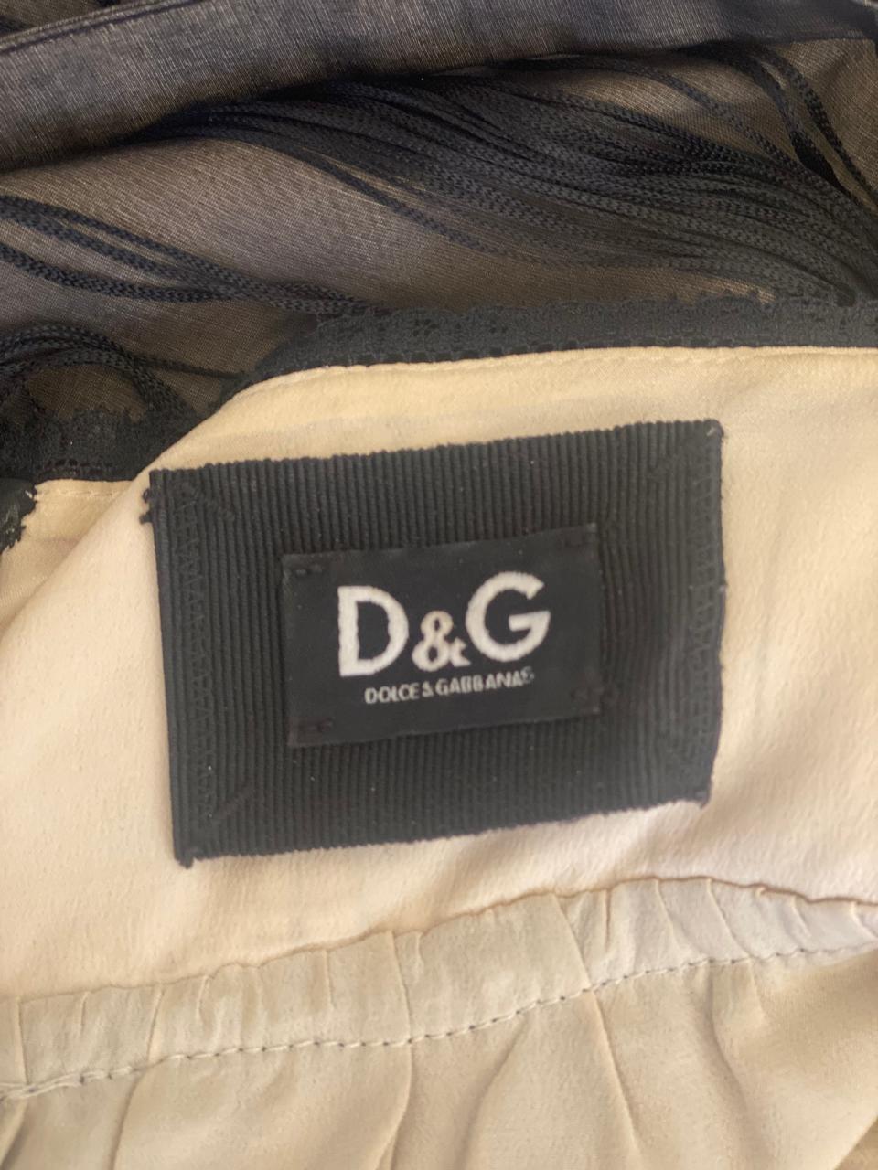 Vintage classic dolce Gabbana skirt has a top that can also be matched thumbnail 3