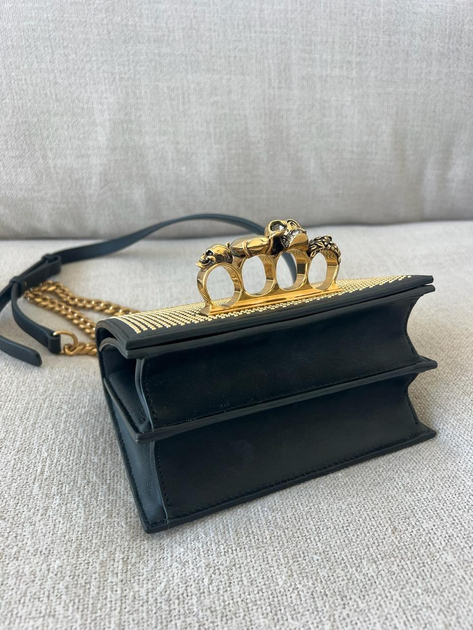 Ring Clutch Shoulder Bag thumbnail 3