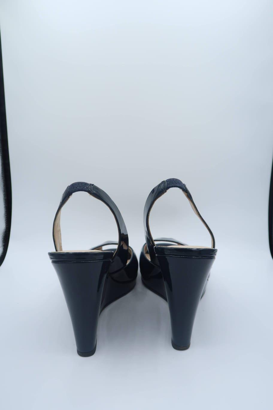 Michael Kors Black Patent leather sandals thumbnail 2