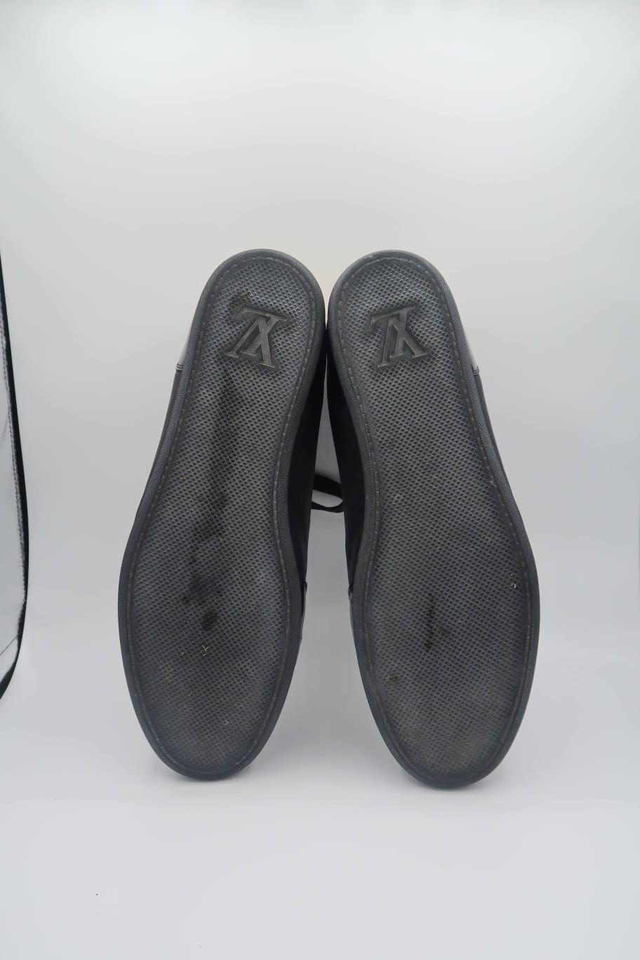 Louis Vuitton Black Satin And Patent Leather Sneakers thumbnail 4