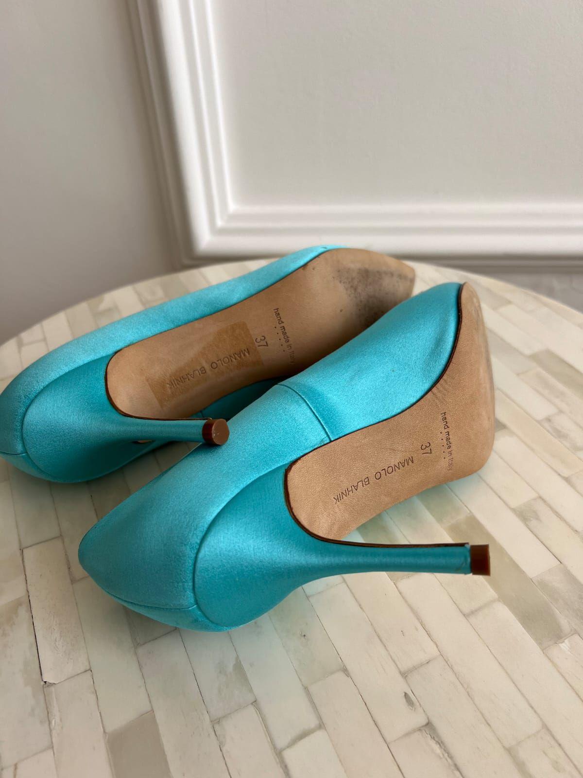Manolo Blahnik Pumps thumbnail 2