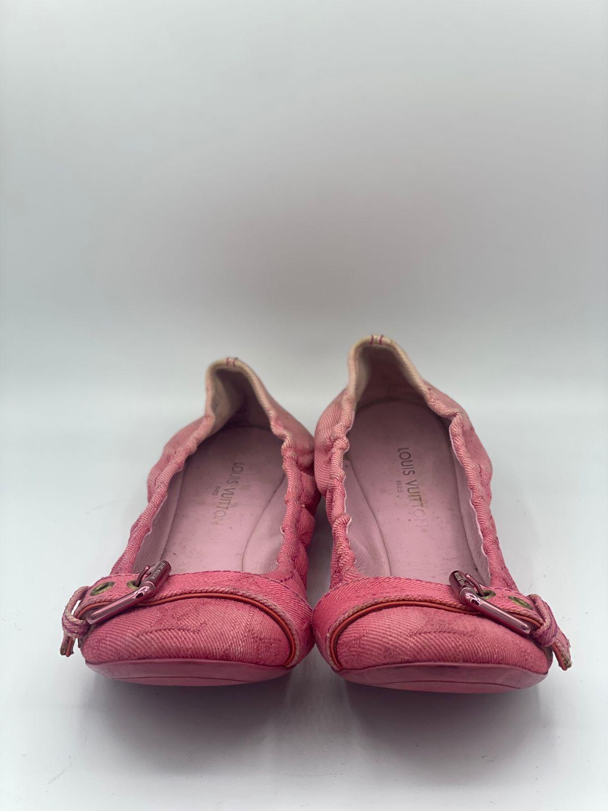 Louis Vuitton Pink Denim Buckle Scrunch Ballet Flats thumbnail 2