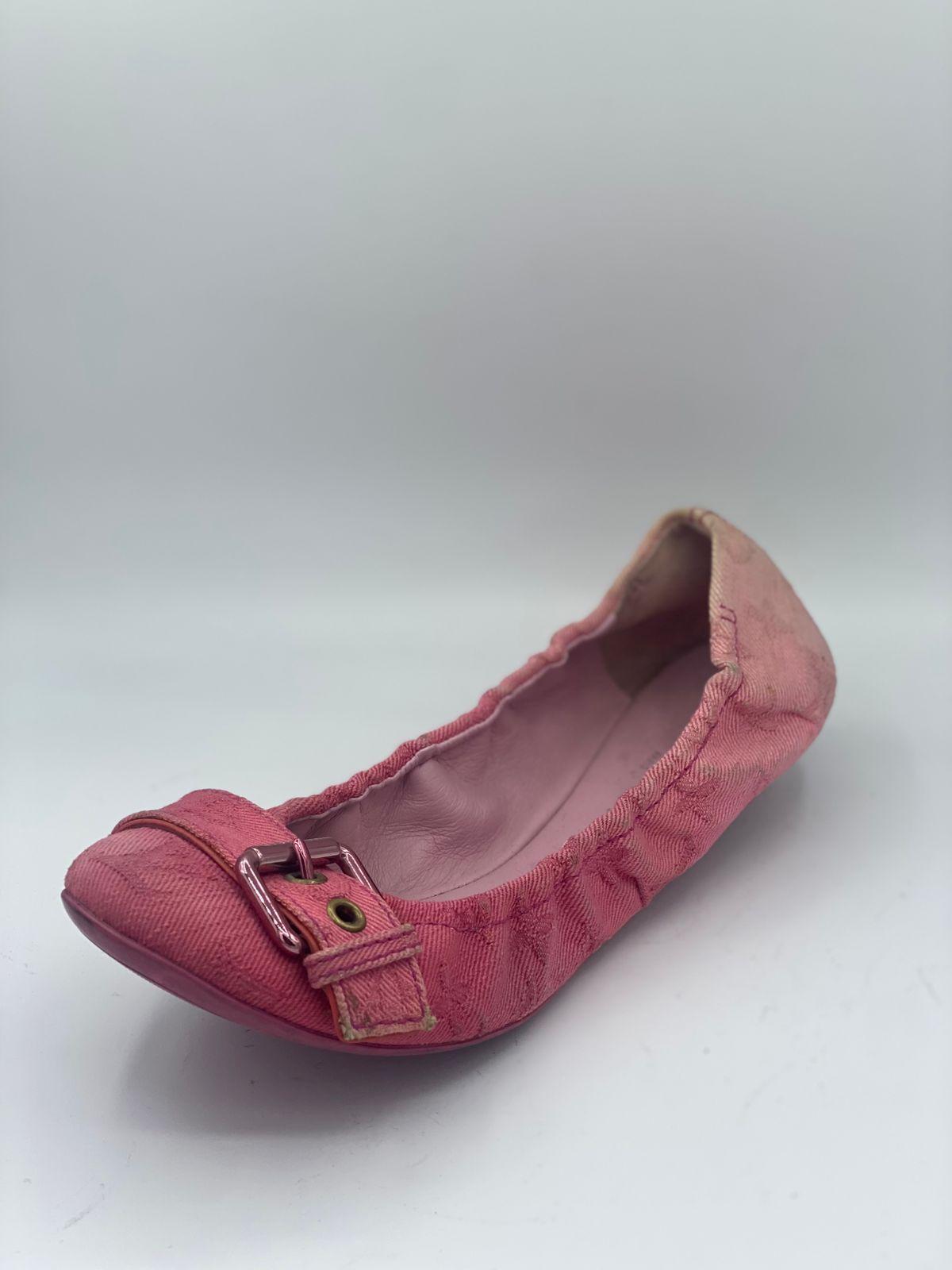 Louis Vuitton Pink Denim Buckle Scrunch Ballet Flats thumbnail 3