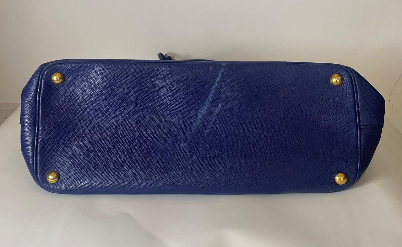 Prada Navy Blue Saffiano Lux Leather Large Galleria Double Zip Tote thumbnail 4