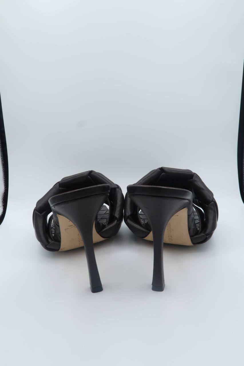 Bottega Veneta
Black Leather Sandals thumbnail 2
