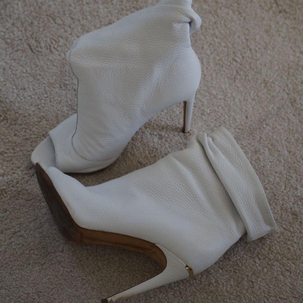 Burberry leather ankle boots