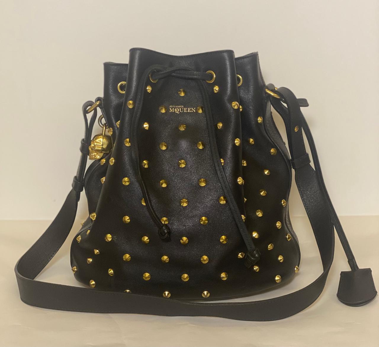 Alexander McQueen Leather Bucket Bag thumbnail 2