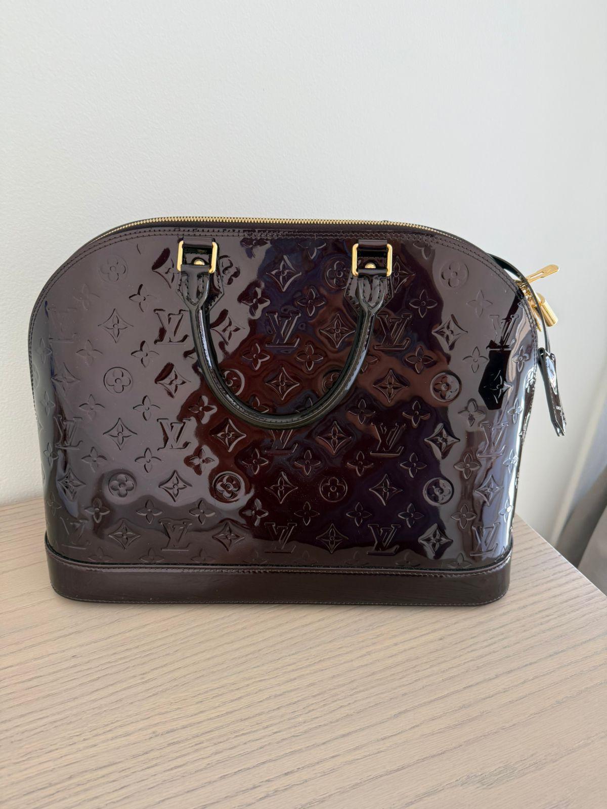 Louis Vuitton Amarante Monogram Vernis Alma GM Bag thumbnail 3