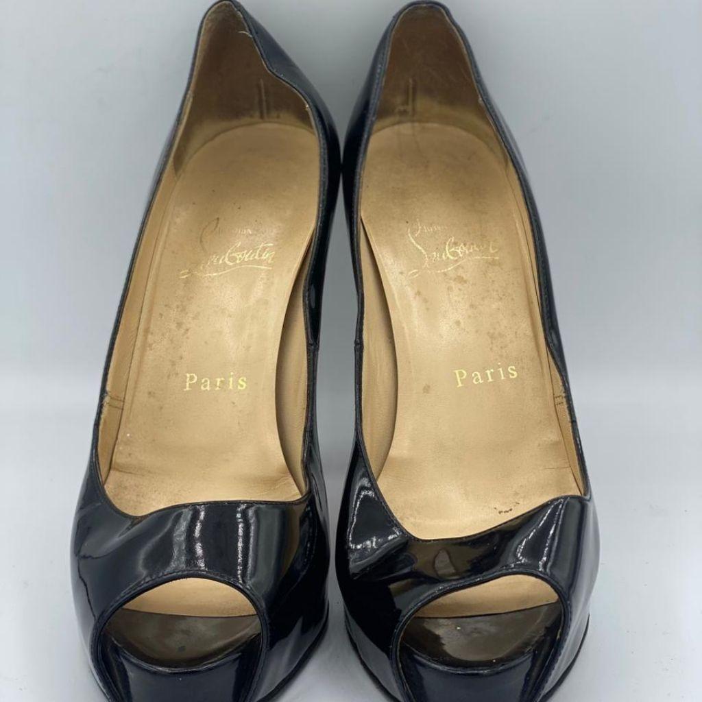 Christian Louboutin Black Pumps