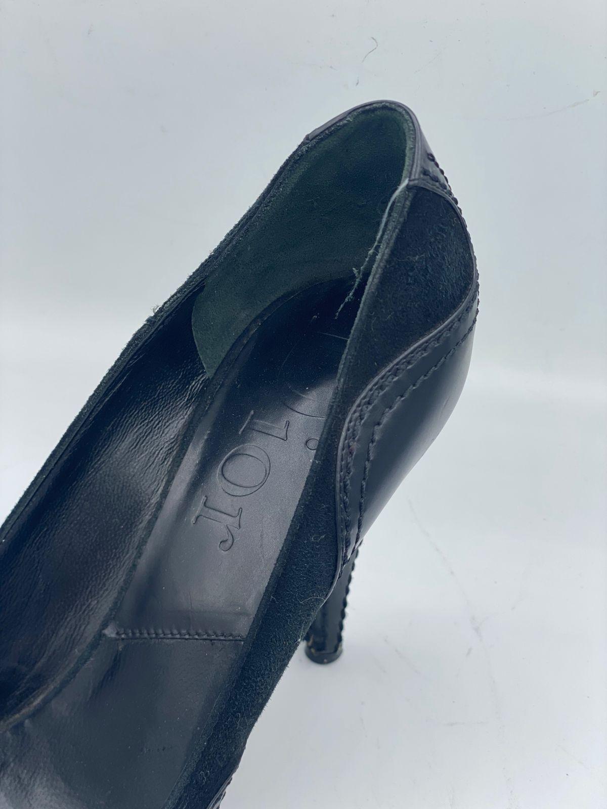 Dior Black Gaucho Buckle Pumps thumbnail 4