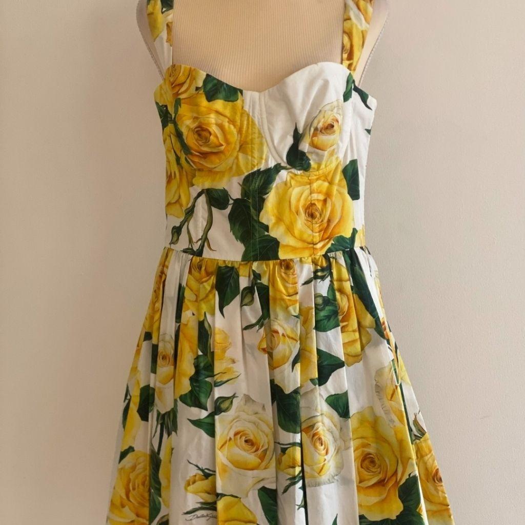 Dolce & Gabbana
Floral-print Midi Dress in Cotton-poplin
