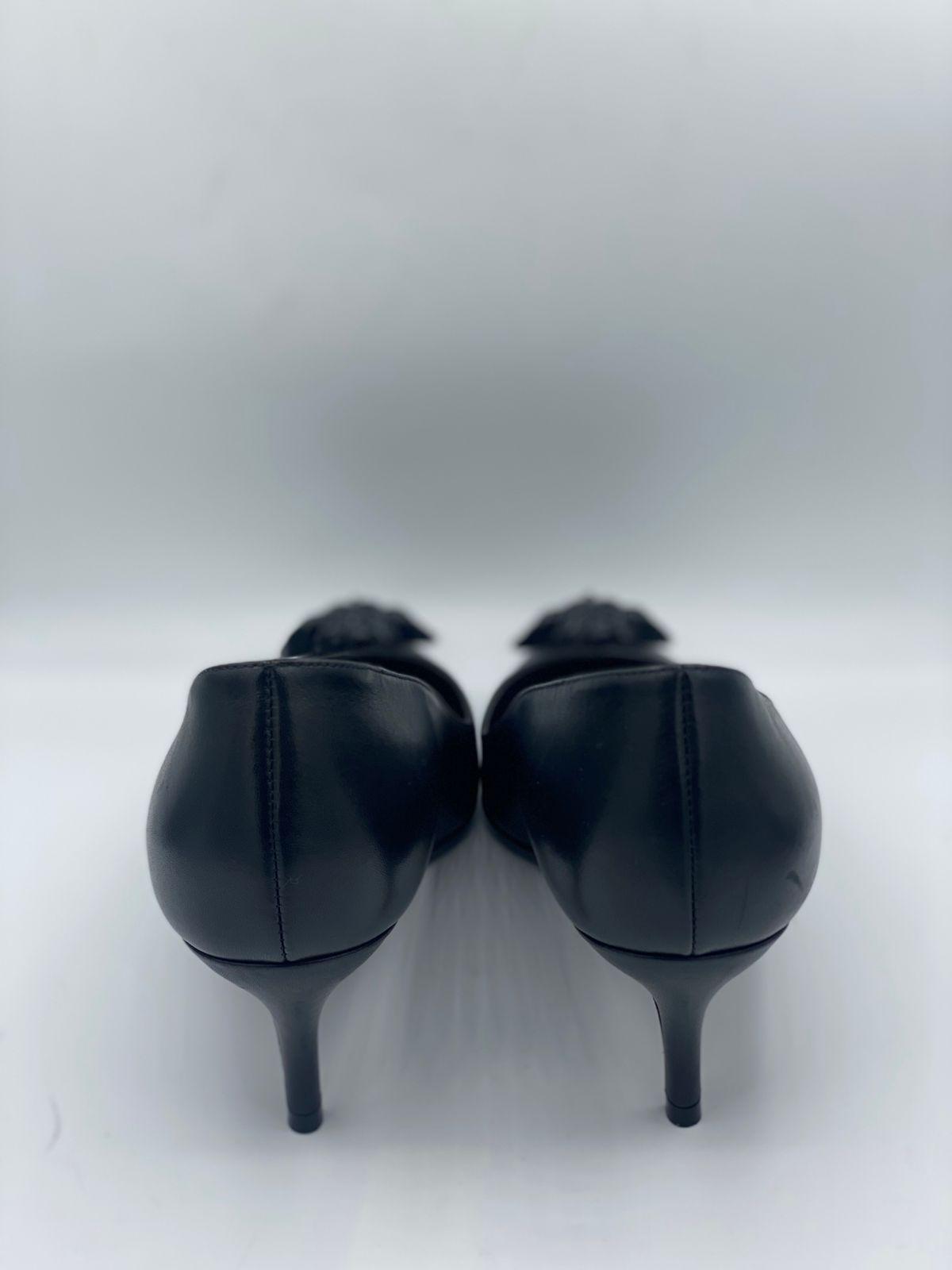 Versace Black Leather Medusa Pointed Toe Pumps thumbnail 2