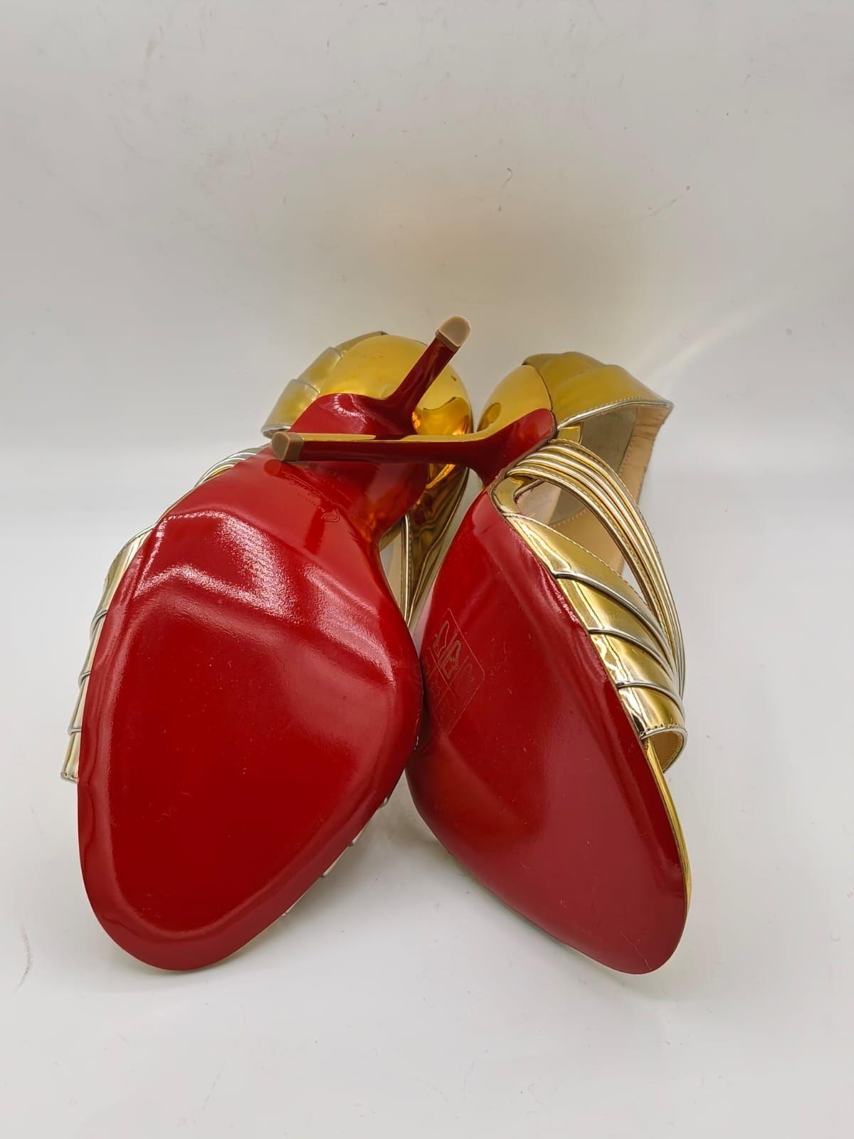 Christian Louboutin Metallic Gold Leather Norina Sandals Size 39 thumbnail 4