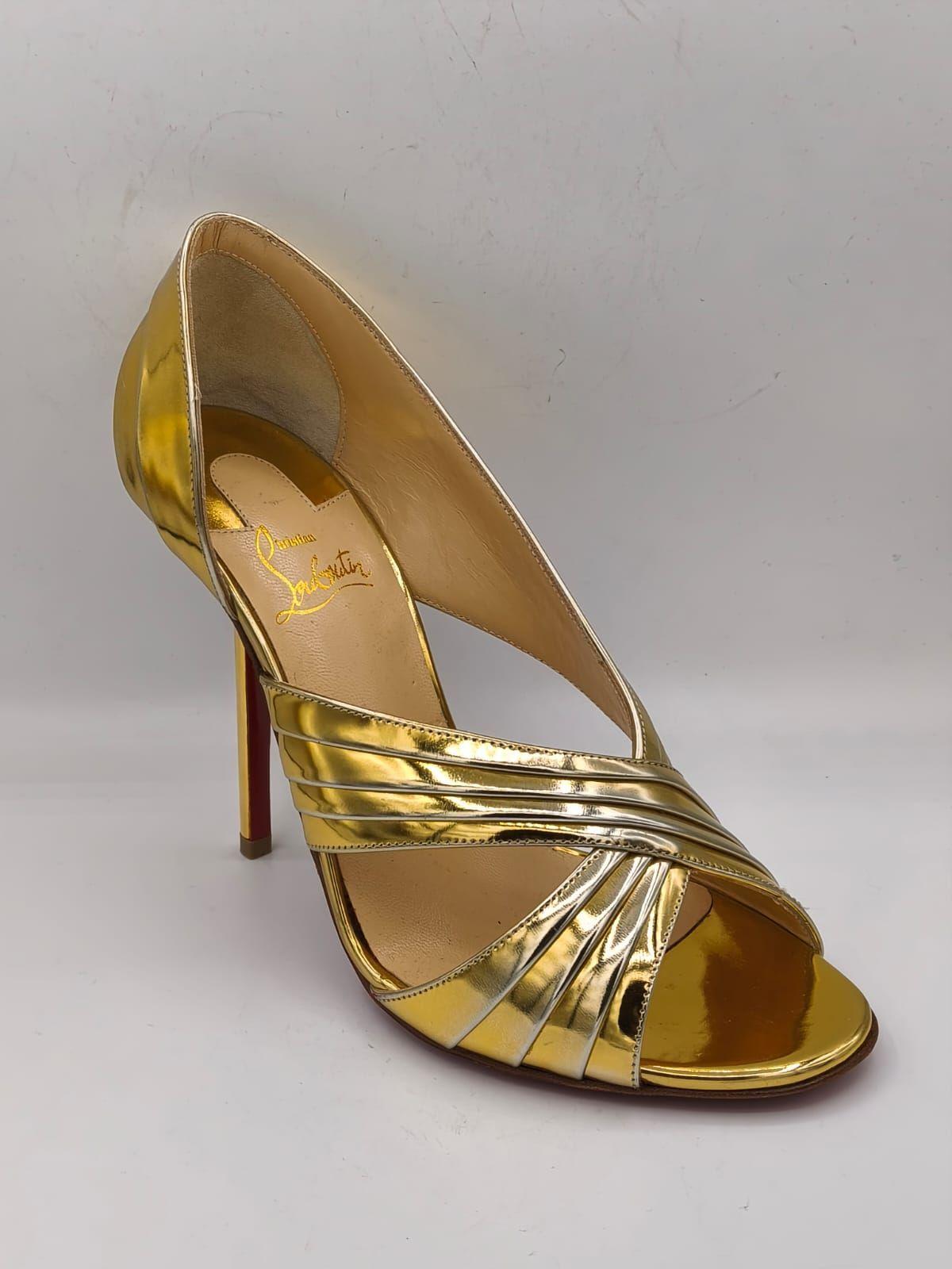 Christian Louboutin Metallic Gold Leather Norina Sandals Size 39 thumbnail 6