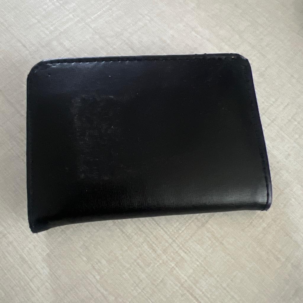 Premium Black Wallet thumbnail 2