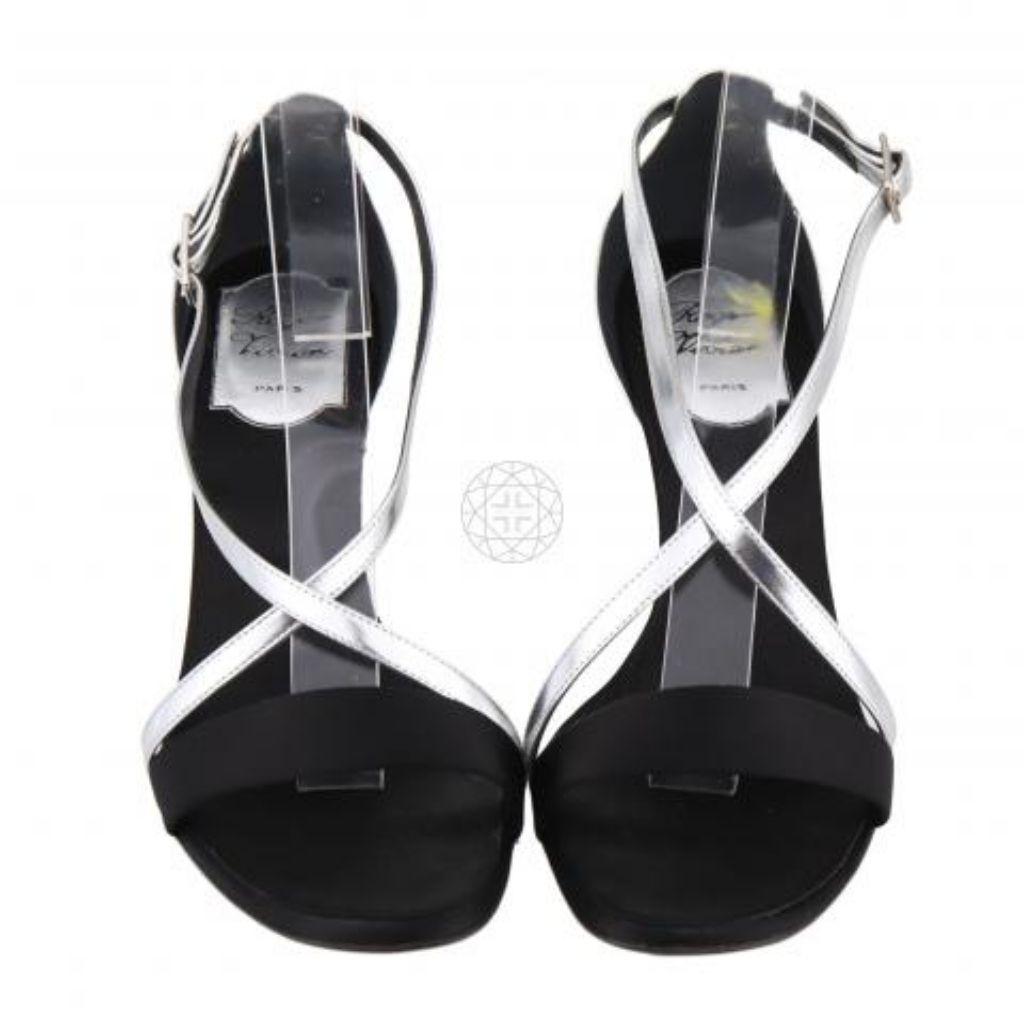 Roger Vivier
Criss Cross Strappy Heeled Sandals thumbnail 1