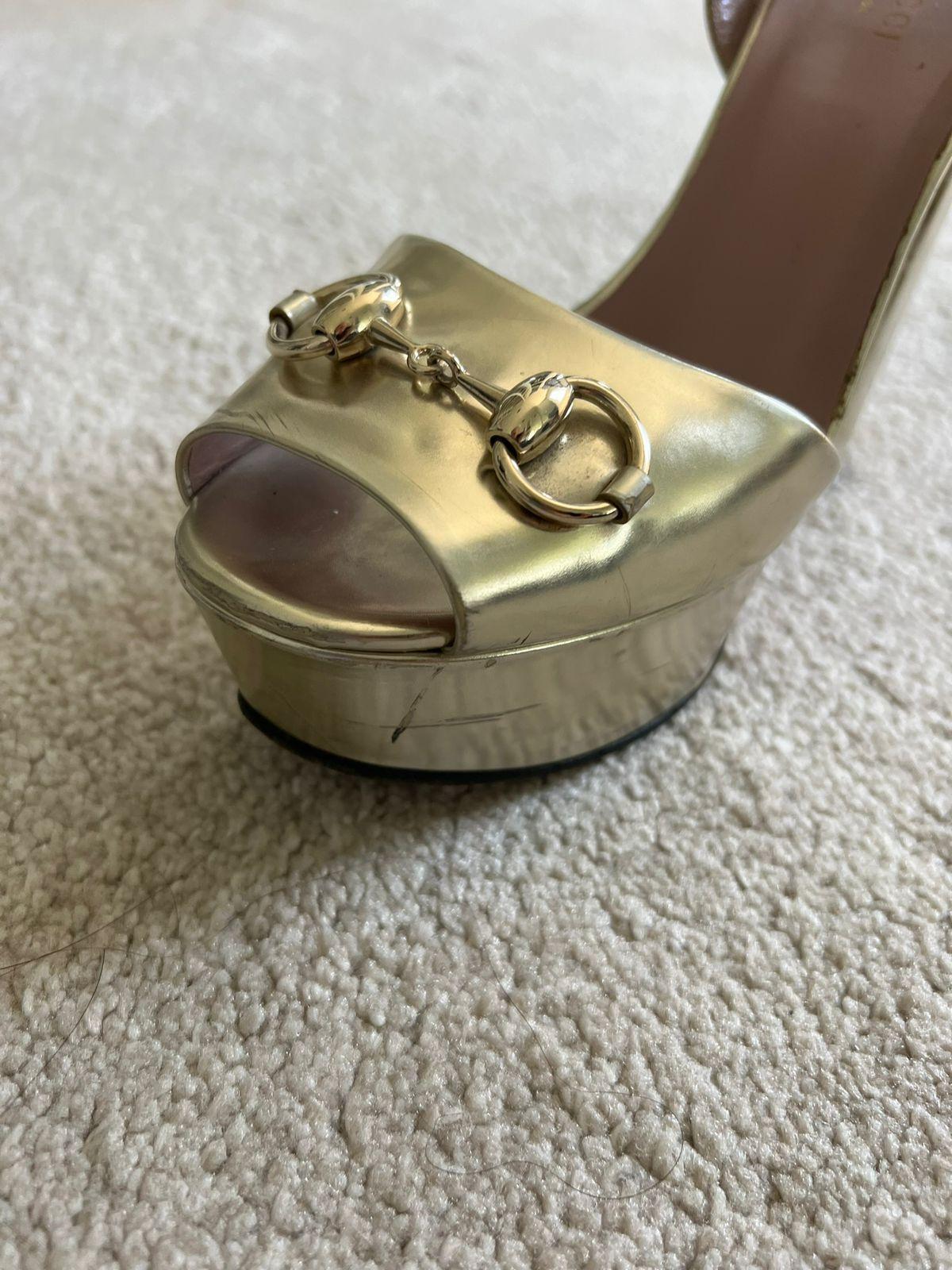 Gucci Metallic Gold Leather Claudia Horsebit Platform Sandals thumbnail 4