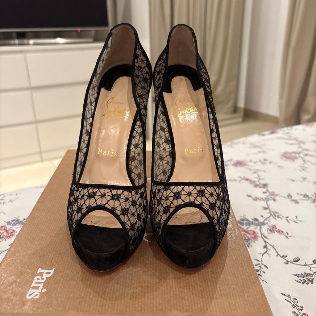 Louboutin shoes thumbnail 2