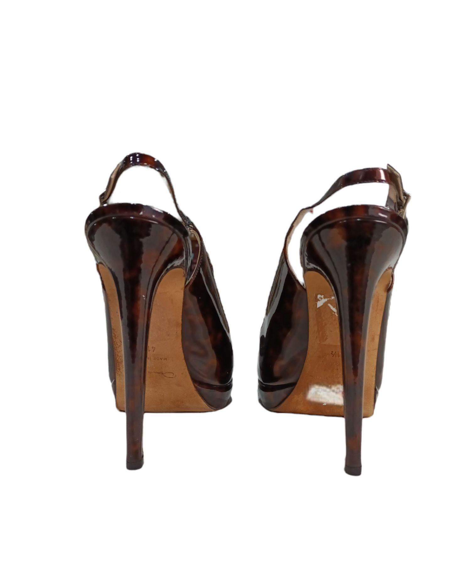 Shoes by Oscar De La Renta thumbnail 3